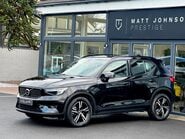 Volvo XC40 B3 PLUS MHEV 22