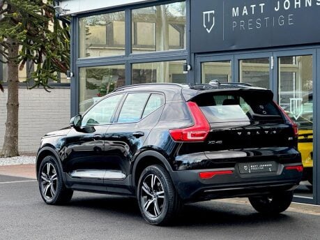 Volvo XC40 B3 PLUS MHEV 30
