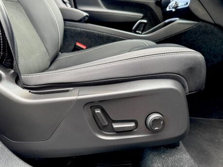 Volvo XC40 B3 PLUS MHEV 29