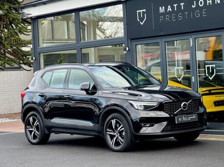 Volvo XC40 B3 PLUS MHEV 1