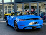 Porsche 718 BOXSTER PDK 2