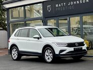 Volkswagen Tiguan LIFE TSI DSG 1