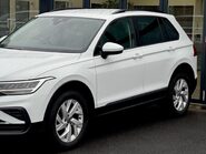 Volkswagen Tiguan LIFE TSI DSG 36