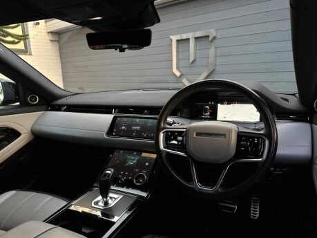 Land Rover Range Rover Evoque R-DYNAMIC HSE 17