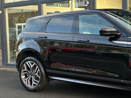 Land Rover Range Rover Evoque R-DYNAMIC HSE 16