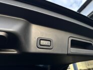 Land Rover Range Rover Evoque R-DYNAMIC HSE 21