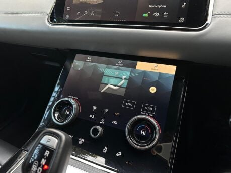 Land Rover Range Rover Evoque R-DYNAMIC HSE 30