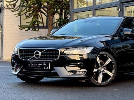 Volvo S90 T4 R-DESIGN PLUS 31