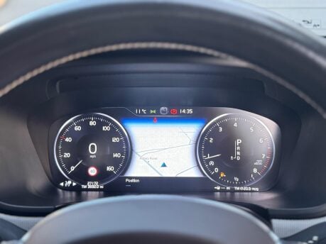 Volvo S90 T4 R-DESIGN PLUS 39