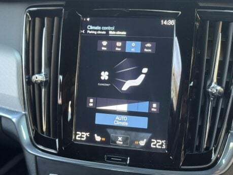 Volvo S90 T4 R-DESIGN PLUS 25