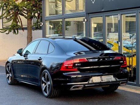 Volvo S90 T4 R-DESIGN PLUS 38