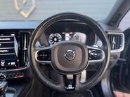 Volvo S90 T4 R-DESIGN PLUS 16