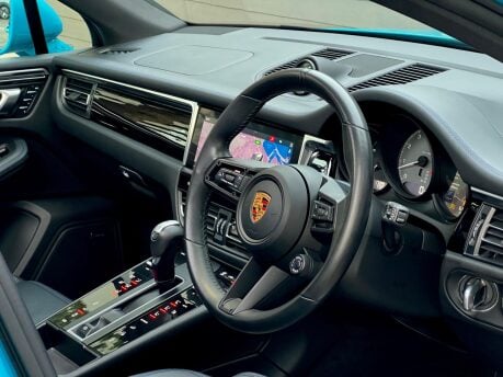 Porsche Macan S PDK 45