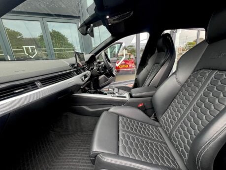 Audi RS4 RS 4 TFSI QUATTRO 18