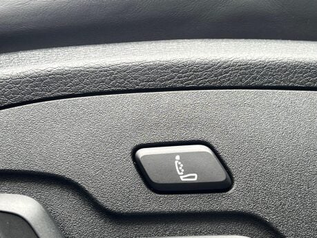 Audi RS4 RS 4 TFSI QUATTRO 31