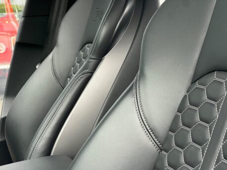 Audi RS4 RS 4 TFSI QUATTRO 24