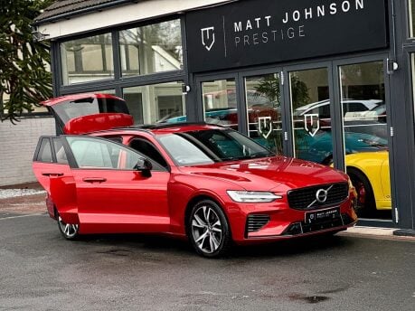 Volvo V60 RECHARGE T6 R-DESIGN AWD 13