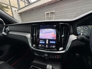 Volvo V60 RECHARGE T6 R-DESIGN AWD 51