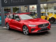Volvo V60 RECHARGE T6 R-DESIGN AWD 12