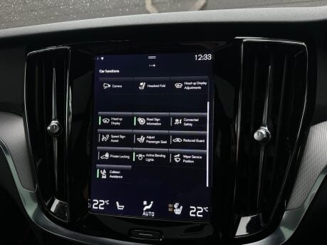 Volvo V60 RECHARGE T6 R-DESIGN AWD 47