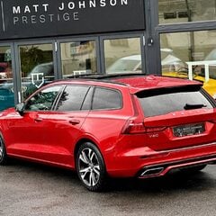Volvo V60 RECHARGE T6 R-DESIGN AWD 1