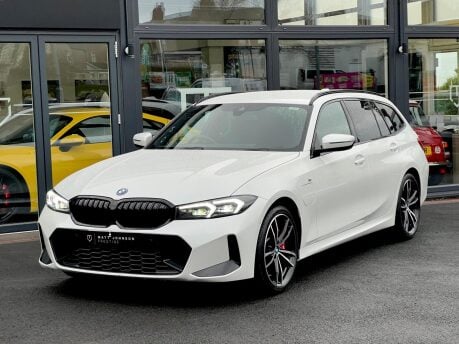 BMW 3 Series 330E M SPORT PHEV 8