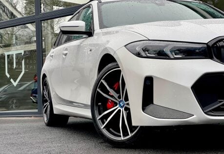 BMW 3 Series 330E M SPORT PHEV 18