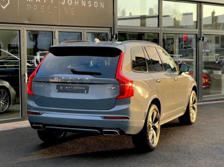 Volvo XC90 T8 TWIN ENGINE R-DESIGN AWD 4