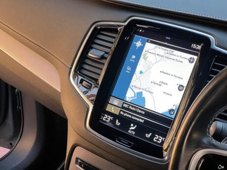 Volvo XC90 T8 TWIN ENGINE R-DESIGN AWD 13