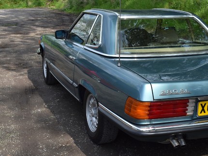 Mercedes-Benz R107 280SL 20