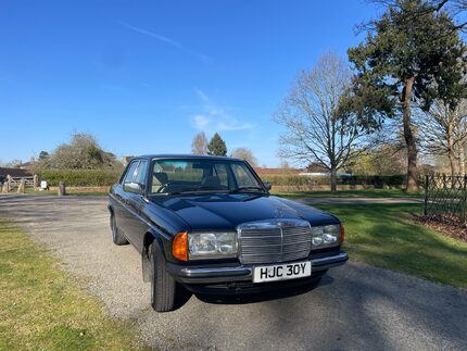 Mercedes-Benz W113 230e 5