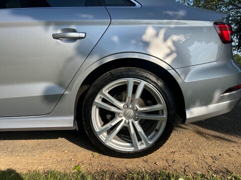 Audi A3 TDI S LINE 42