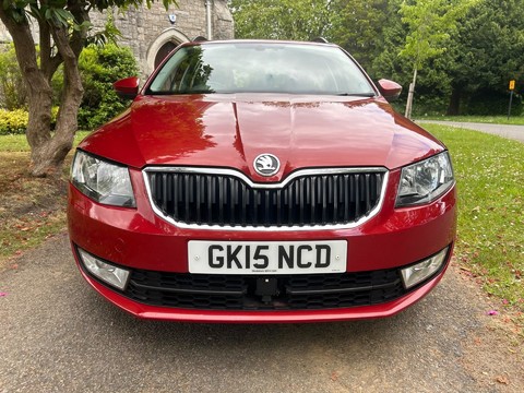 Skoda Octavia ELEGANCE TSI DSG 12