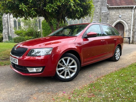 Skoda Octavia ELEGANCE TSI DSG 14