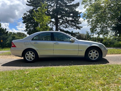 Mercedes-Benz C Class C200 KOMPRESSOR ELEGANCE SE 15