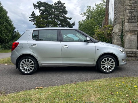 Skoda Fabia ELEGANCE TSI DSG 14