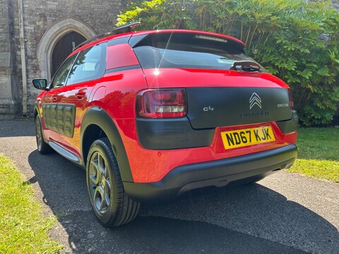 Citroen C4 Cactus PURETECH FEEL 21