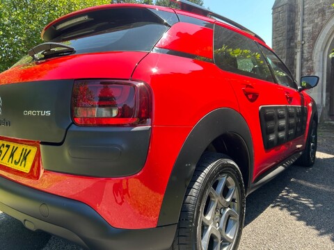 Citroen C4 Cactus PURETECH FEEL 38