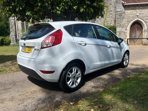 Ford Fiesta ZETEC 17