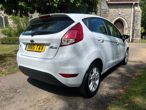 Ford Fiesta ZETEC 18