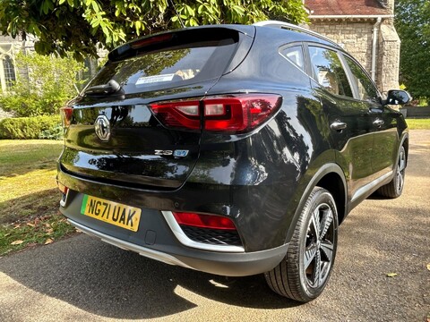 MG ZS EXCITE 16