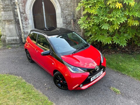 Toyota Aygo VVT-I X-CITE 4 33