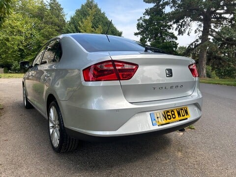 SEAT Toledo TSI XCELLENCE 22