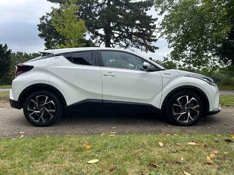 Toyota C-HR DESIGN 16