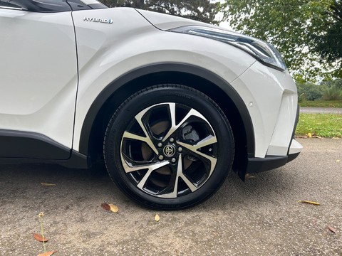 Toyota C-HR DESIGN 36