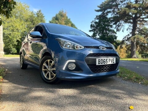 Hyundai i10 PREMIUM 38