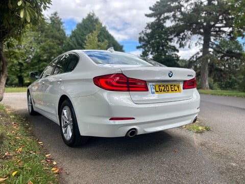 BMW 5 Series 520D SE MHEV 2