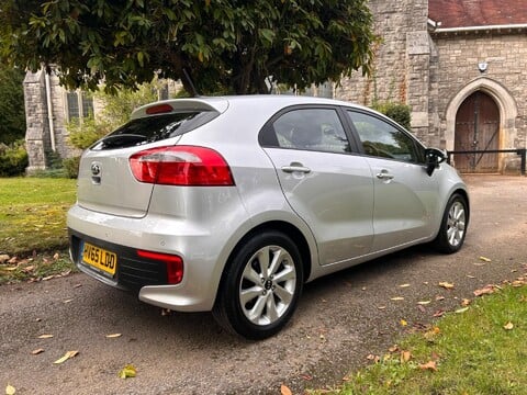 Kia Rio 2 14