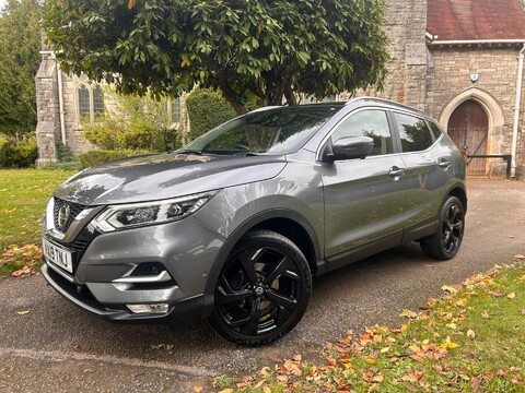 Nissan Qashqai DIG-T TEKNA 18