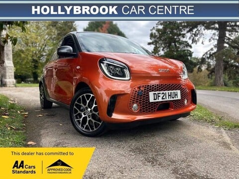 Smart Forfour 17.6kWh Exclusive Auto 5dr (22kW Charger) 1